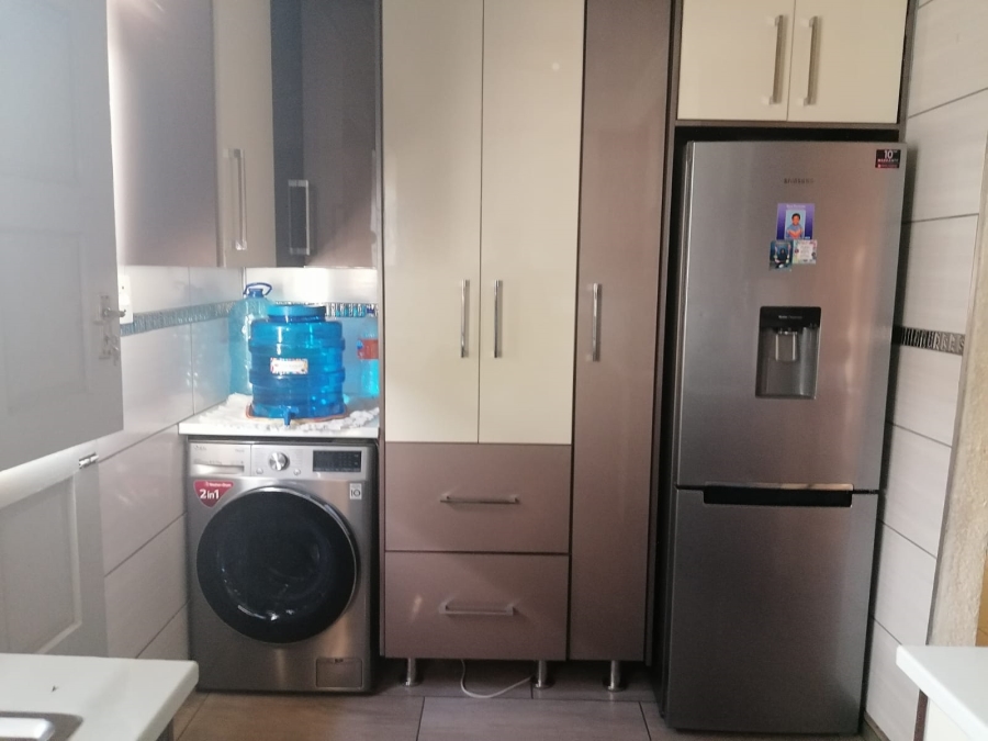 4 Bedroom Property for Sale in Tlhabane West North West